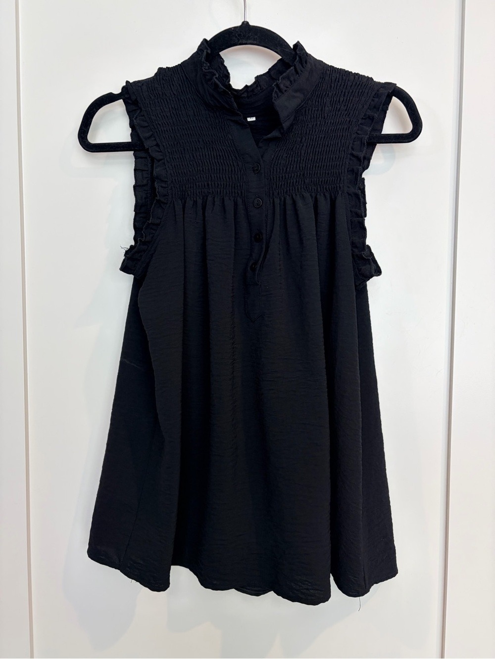 Black Smocked Ruffle Sleeveless Babydoll Tunic Top Large